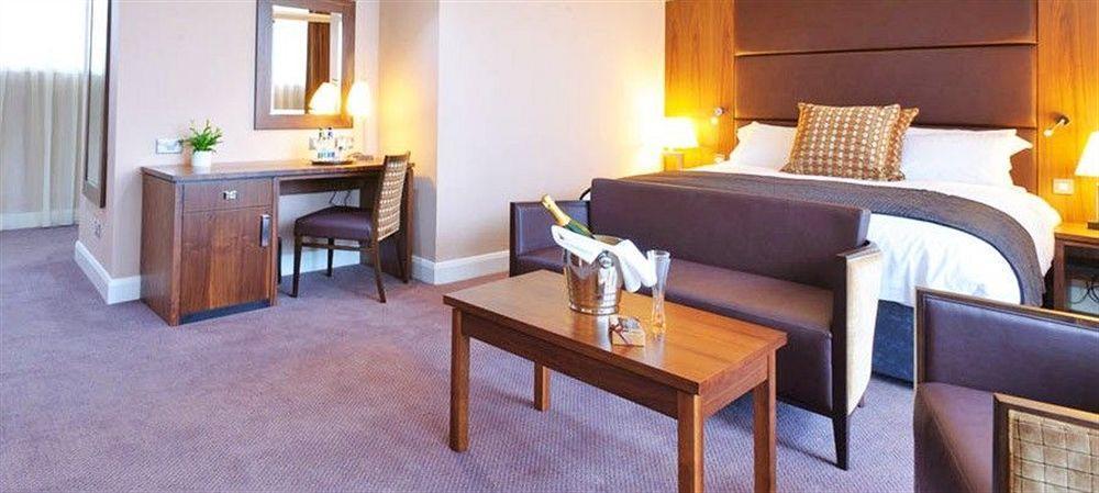 Rox Hotel Aberdeen By Compass Hospitality Extérieur photo